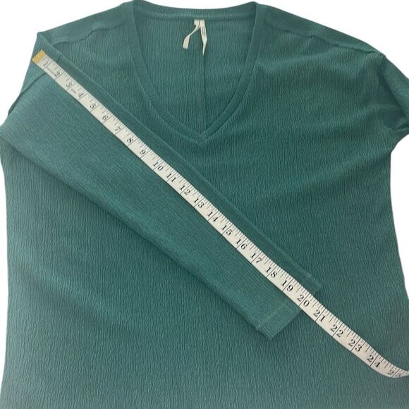 by Anthropologie Teal Textured Blouse - Picture 7 of 9